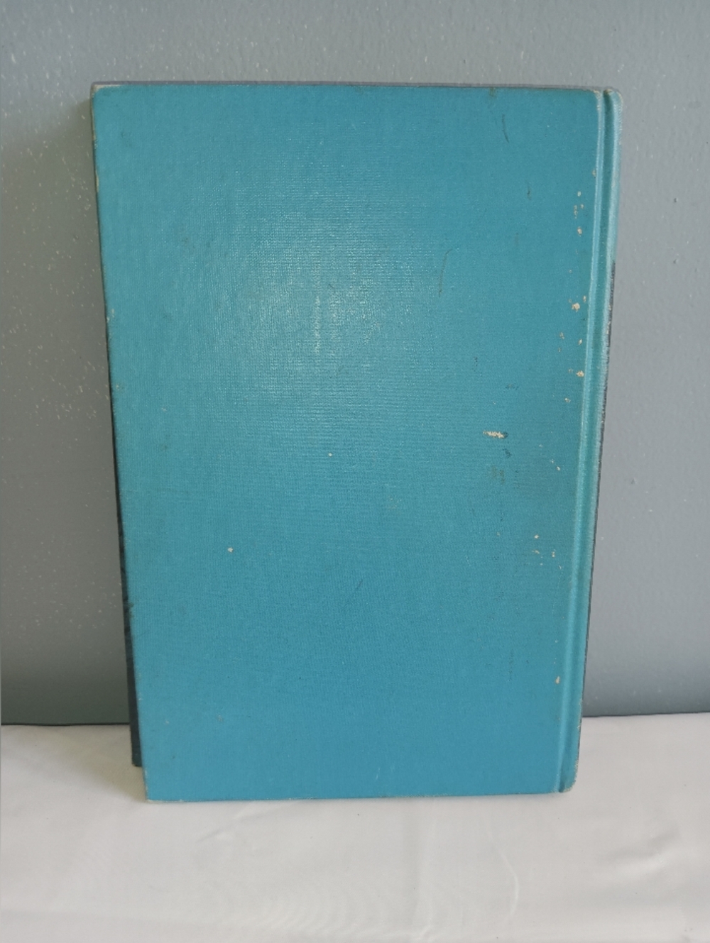 𝟏𝟗𝟔𝟔 𝑻𝒉𝒆 𝑴𝒚𝒔𝒕𝒆𝒓𝒚 𝒐𝒇 𝑪𝒂𝒔𝒕𝒍𝒆 𝑪𝒓𝒐𝒐𝒎𝒆 𝑩𝒐𝒐𝒌 - Picture 4 of 11